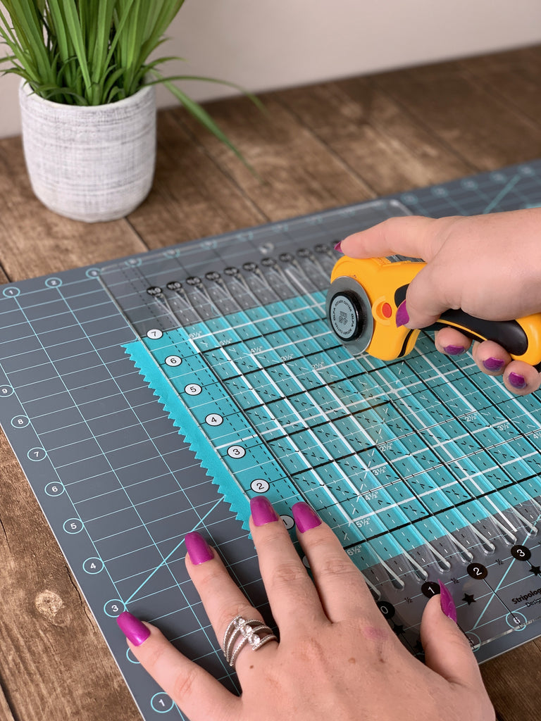 Creative Grids Cutting Mat 24" x 36" CGRMAT2436 Rulers GE Designs   